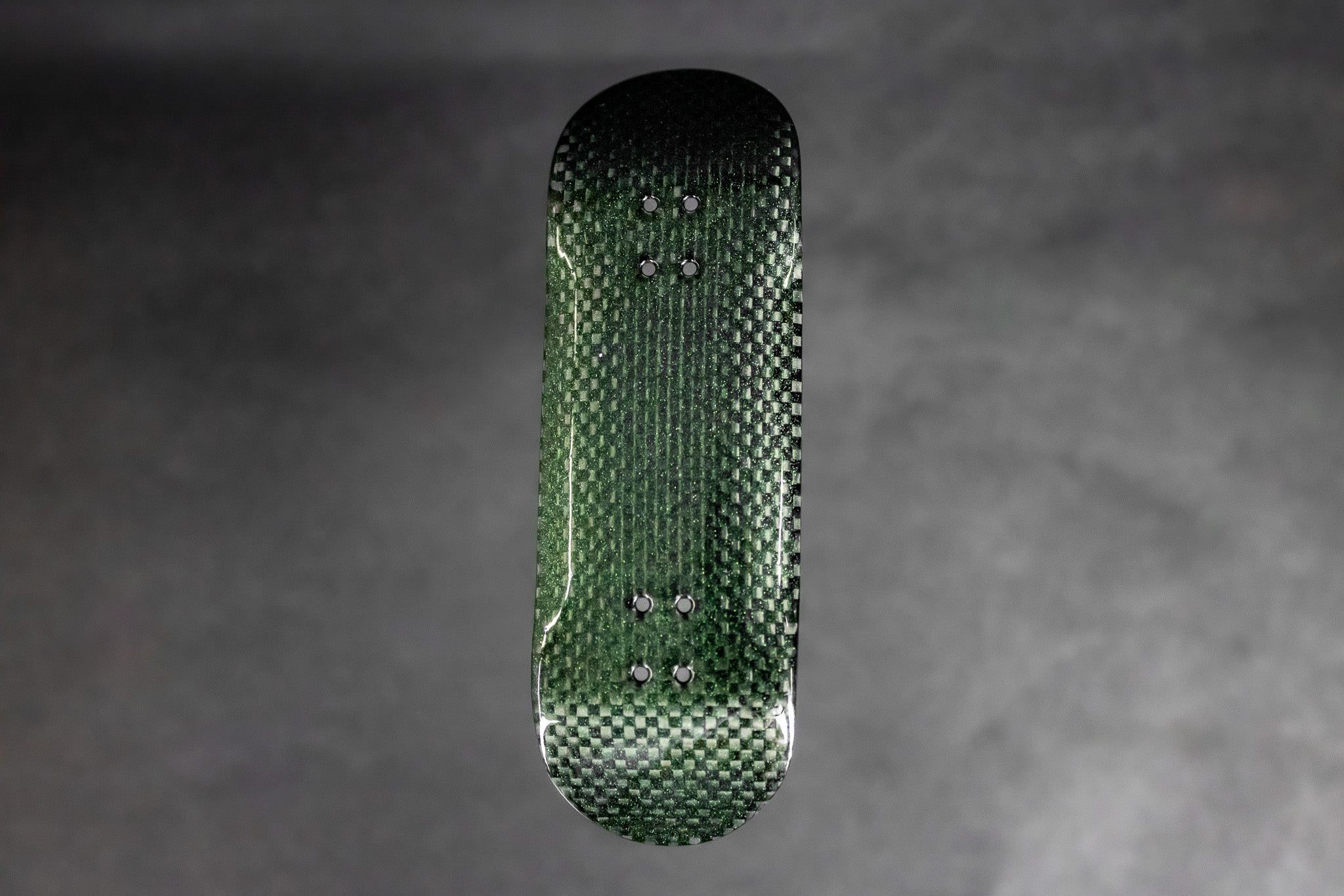 Carbon Fingerboard Deck Green Metallic