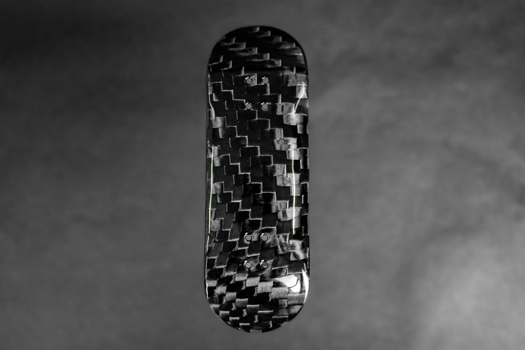 Carbon Fingerboard Deck Original Black 600